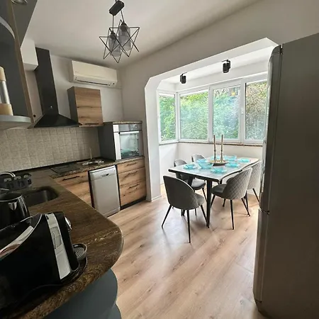City Dream 2br Apartment Varna